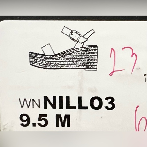 NWT Nine West Nillo 3 Wedge Sandals - Black size 9.5
l - Picture 8 of 8